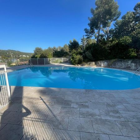 T1 avec Piscine à 300m des Plages pour 4 personnes - Résidence SAINT ELME La Seyne-sur-Mer Extérieur photo